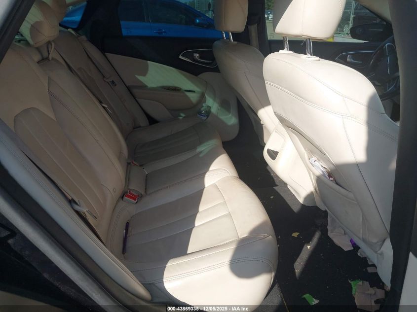 2016 Chrysler 200 Limited Platinum VIN: 1C3CCCABXGN173371 Lot: 43869335