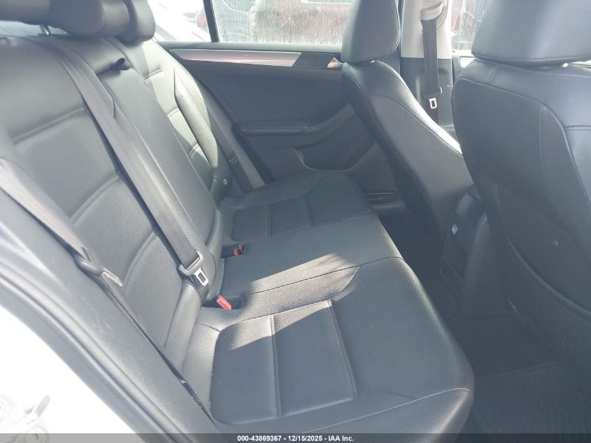 2017 Volkswagen Jetta 1.4T Se VIN: 3VWDB7AJ6HM201080 Lot: 43869367