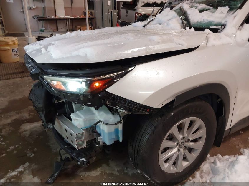 2024 Toyota Grand Highlander Xle VIN: 5TDAAAB51RS017741 Lot: 43869452