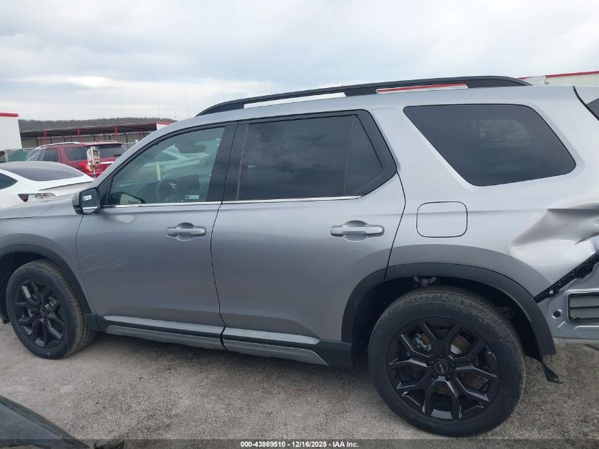 2025 Honda Pilot Touring VIN: 5FNYG1H77SB133803 Lot: 43869510