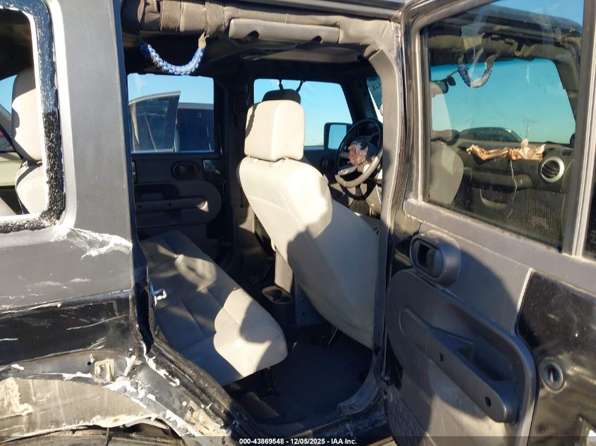 2008 Jeep Wrangler Unlimited Sahara VIN: 1J4GA59158L615961 Lot: 43869548