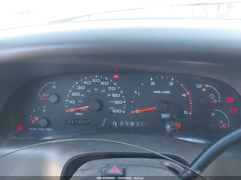 2003 Ford F-250 Lariat/Xl/Xlt VIN: 1FTNW21F83EB05458 Lot: 43869582