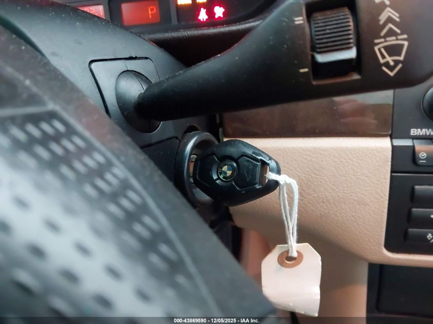 2003 BMW 330Xi VIN: WBAEW534X3PG23752 Lot: 43869590