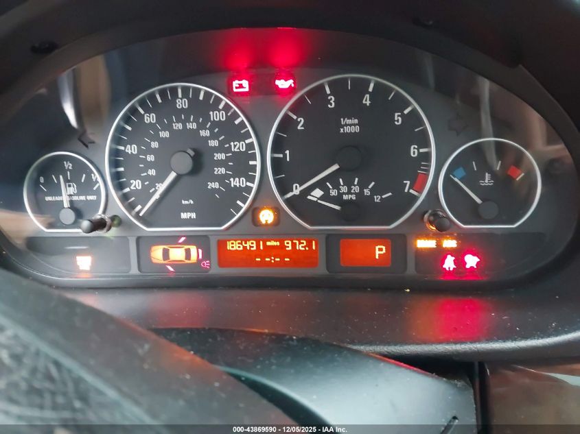 2003 BMW 330Xi VIN: WBAEW534X3PG23752 Lot: 43869590