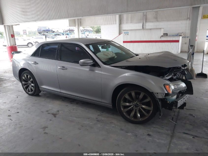 2014 Chrysler 300 300S VIN: 2C3CCABG4EH343499 Lot: 43869600