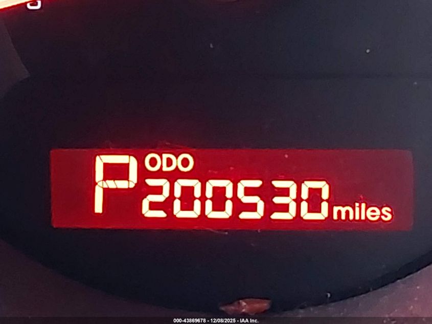 2011 Kia Soul + VIN: KNDJT2A2XB7258298 Lot: 43869678