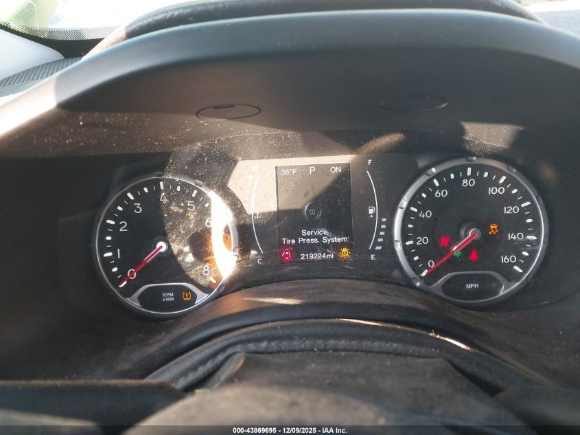 2017 Jeep Renegade Sport 4X4 VIN: ZACCJBAB5HPF86450 Lot: 43869695