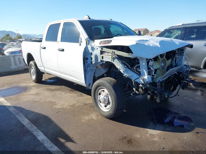 RAM 2500 TRADESMAN 4X4 6 4 BOX