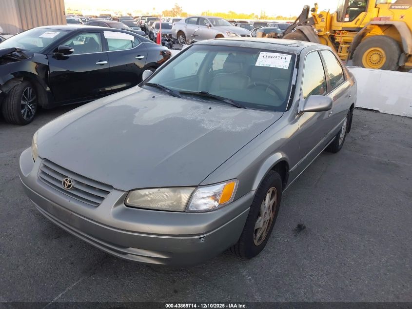 1997 Toyota Camry Le V6 VIN: JT2BF22K2V0041053 Lot: 43869714