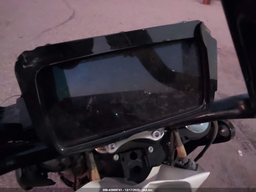 2020 Harley-Davidson Flhxs VIN: 1HD1KRP28LB610357 Lot: 43869741