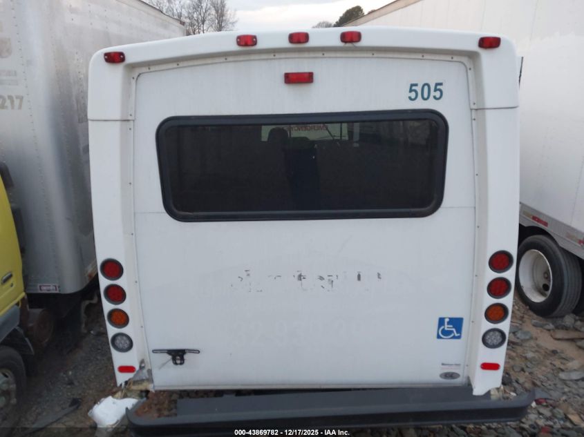 2017 Ford E-450 Cutaway VIN: 1FDFE4FS0HDC55761 Lot: 43869782