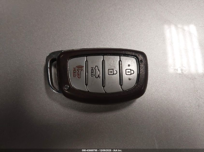 2017 Hyundai Elantra Limited VIN: 5NPD84LF0HH047979 Lot: 43869799