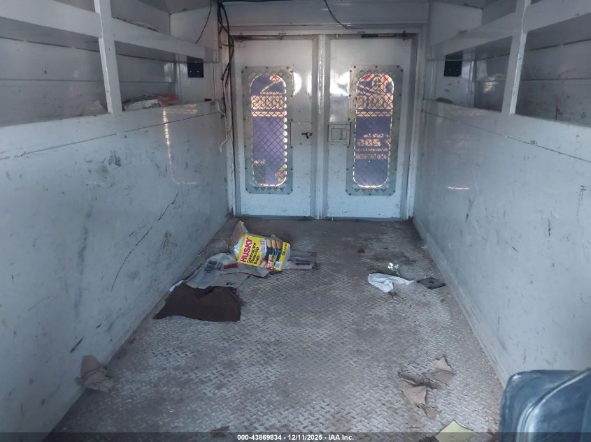 2015 Ford Transit-250 Cutaway VIN: 1FDYR5PM4FKA39245 Lot: 43869834