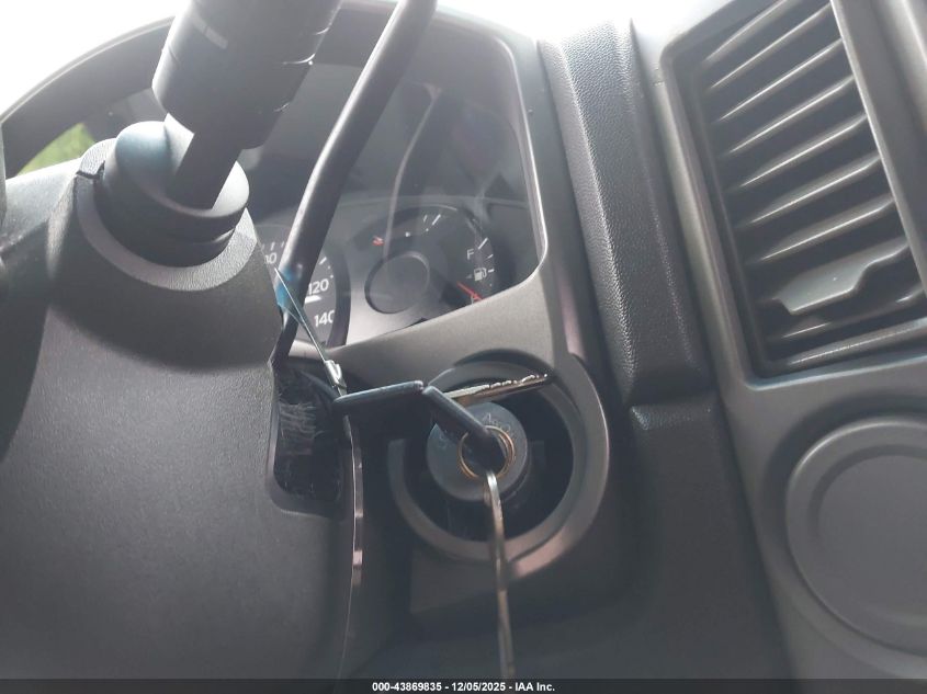 2004 Nissan Titan Xe VIN: 1N6AA06A54N526017 Lot: 43869835