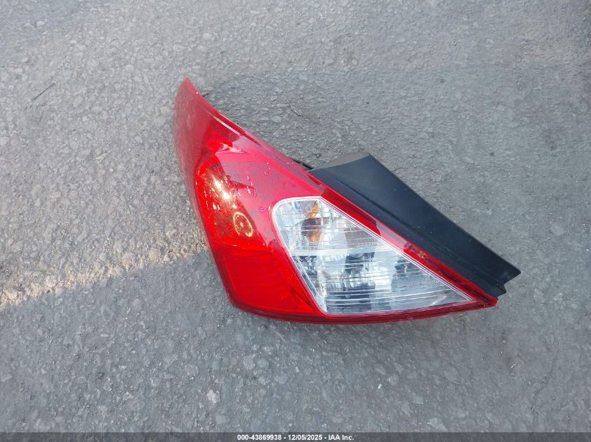 2015 Nissan Versa 1.6 Sv VIN: 3N1CN7AP7FL807746 Lot: 43869938