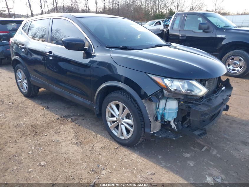 NISSAN ROGUE SPORT S