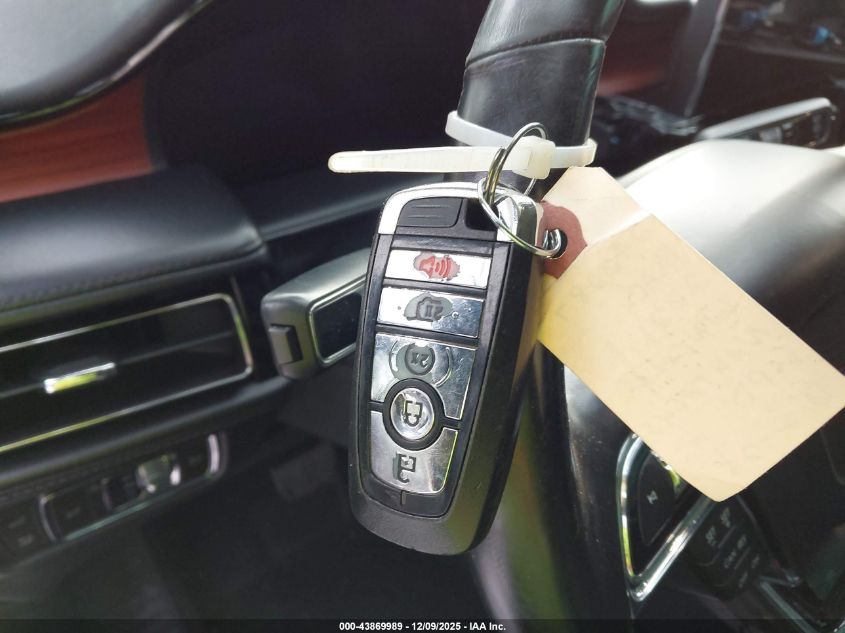 2021 Lincoln Nautilus Reserve VIN: 2LMPJ8K94MBL12610 Lot: 43869989