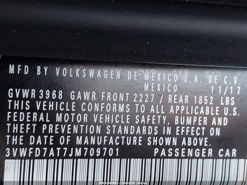 2018 Volkswagen Beetle 2.0T Coast/2.0T S VIN: 3VWFD7AT7JM709701 Lot: 43869993