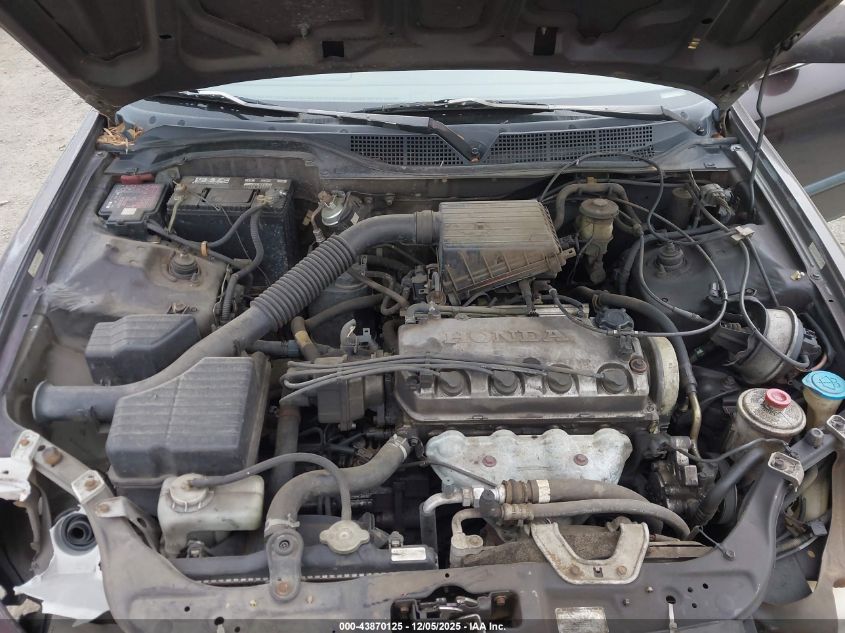 2000 Honda Civic Lx VIN: 2HGEJ6678YH574915 Lot: 43870125