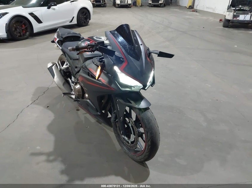 MLHPC6253L5100048 HONDA CBR500 Photo 1