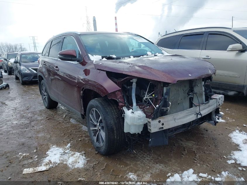 TOYOTA HIGHLANDER XLE