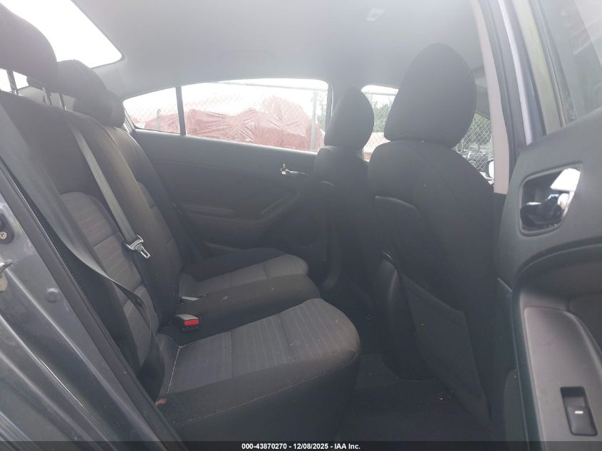 2018 Kia Forte S VIN: 3KPFL4A72JE251227 Lot: 43870270