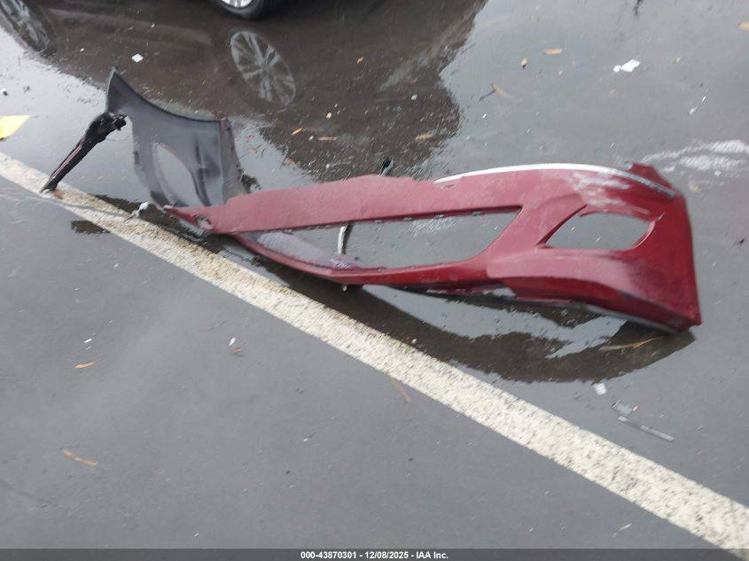 2012 Hyundai Genesis 3.8 VIN: KMHGC4DD6CU196772 Lot: 43870301