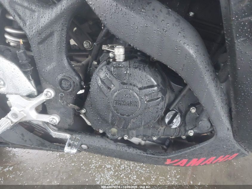 2015 Yamaha Yzfr3 VIN: MH3RH06Y2FK001498 Lot: 43870316