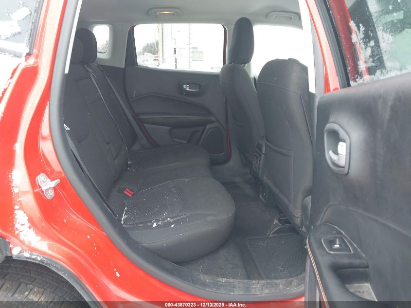 2017 Jeep New Compass Sport 4X4 VIN: 3C4NJDAB3HT647212 Lot: 43870323