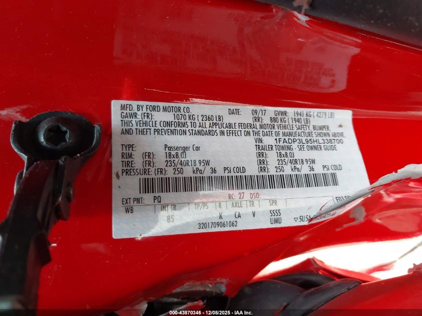 2017 Ford Focus VIN: 1FADP3L95HL338700 Lot: 43870346