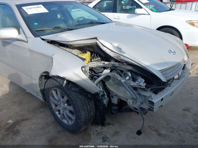 2002 Lexus Es 300 VIN: JTHBF30G120054818 Lot: 43870408