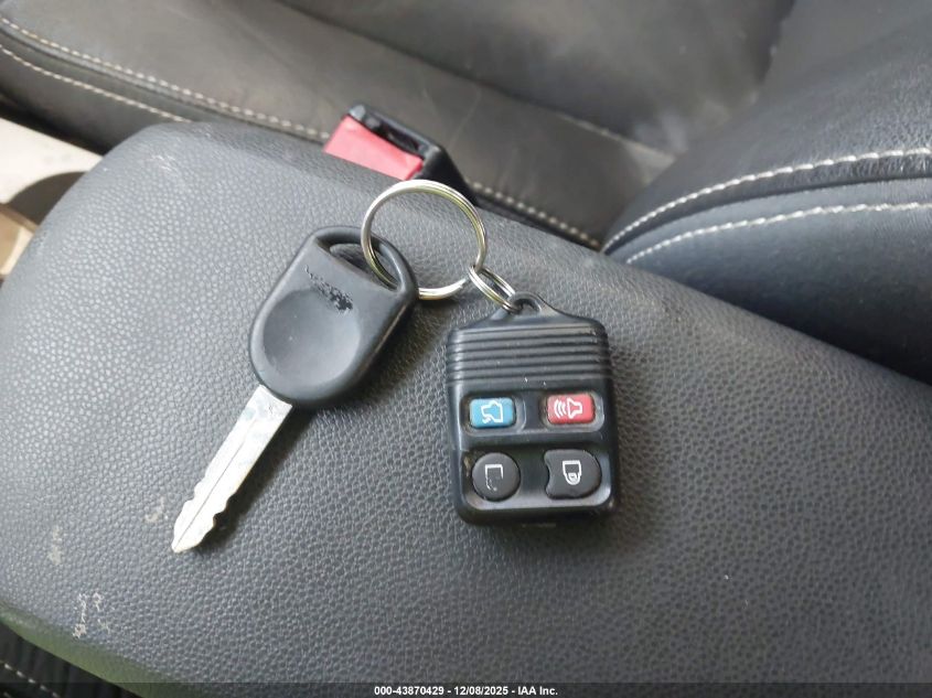 2008 Ford Focus Se/Ses VIN: 1FAHP35N88W126724 Lot: 43870429