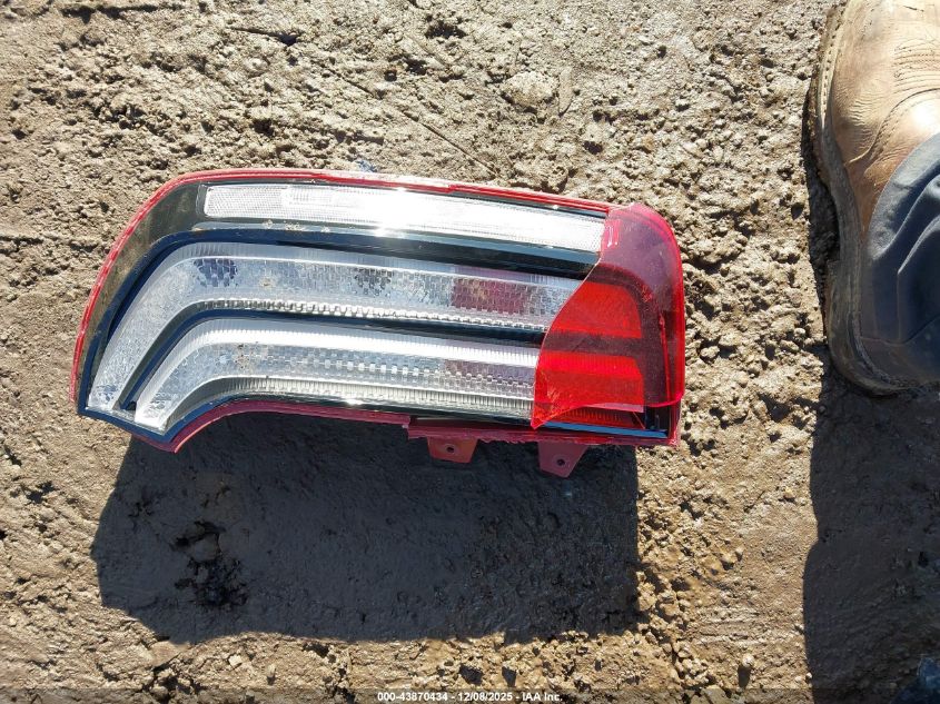 2020 Kia Telluride Lx VIN: 5XYP2DHC2LG054767 Lot: 43870434