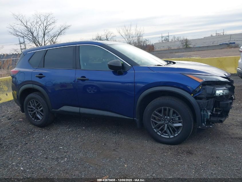 2023 Nissan Rogue S Fwd VIN: 5N1BT3AA0PC775105 Lot: 43870455