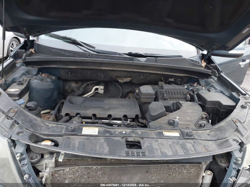 2011 Kia Sorento Lx VIN: 5XYKTCA15BG015812 Lot: 43870481