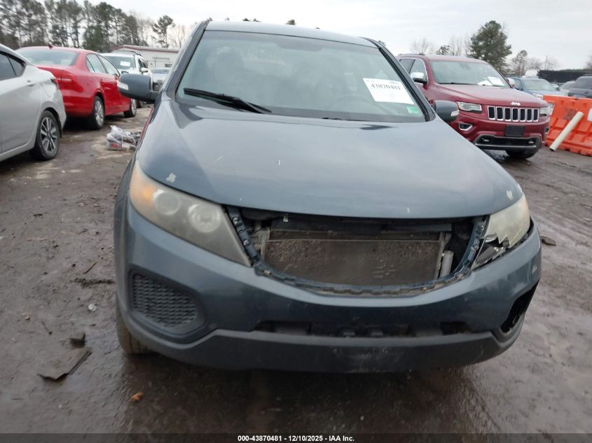 2011 Kia Sorento Lx VIN: 5XYKTCA15BG015812 Lot: 43870481
