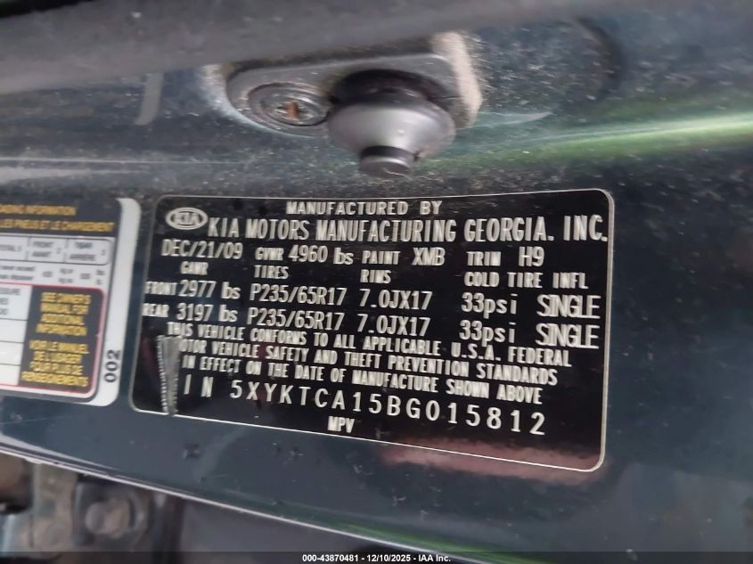 2011 Kia Sorento Lx VIN: 5XYKTCA15BG015812 Lot: 43870481
