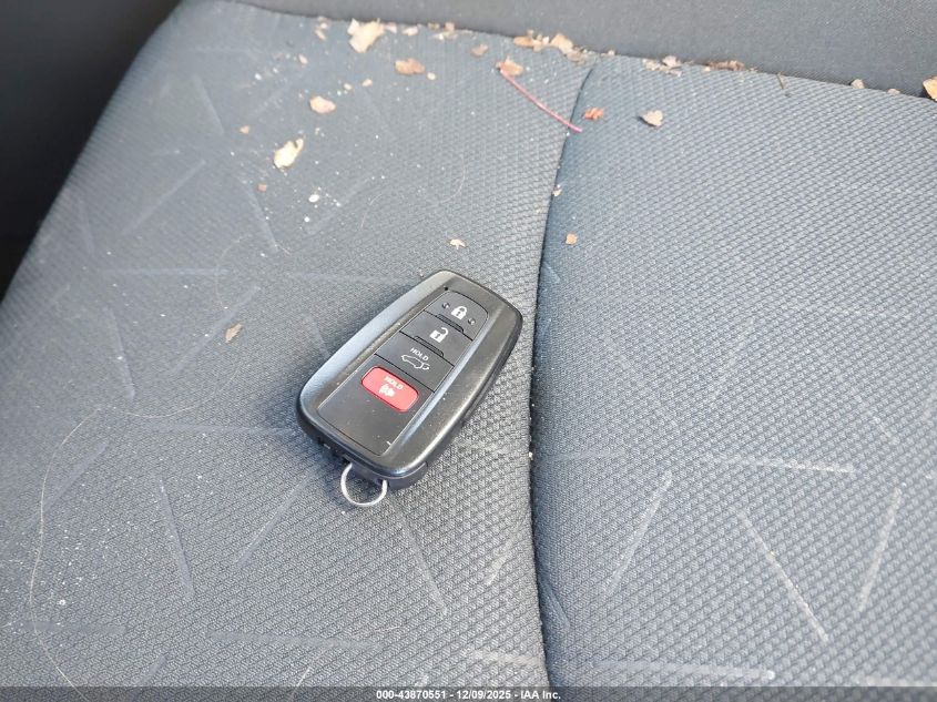 2025 Toyota Rav4 Xle VIN: 2T3P1RFV2SW557364 Lot: 43870551