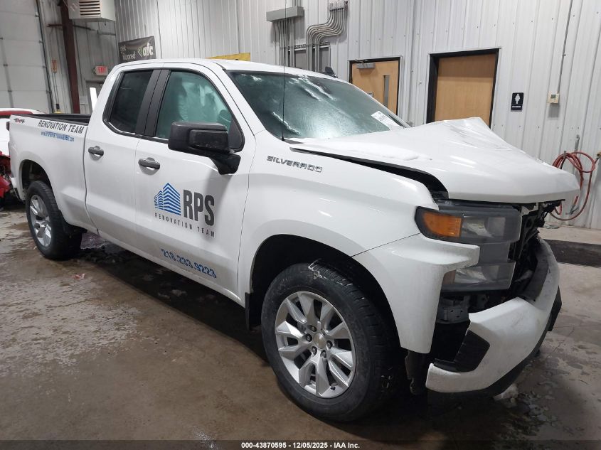 CHEVROLET SILVERADO 1500 4WD DOUBLE CAB STANDARD BED CUSTOM