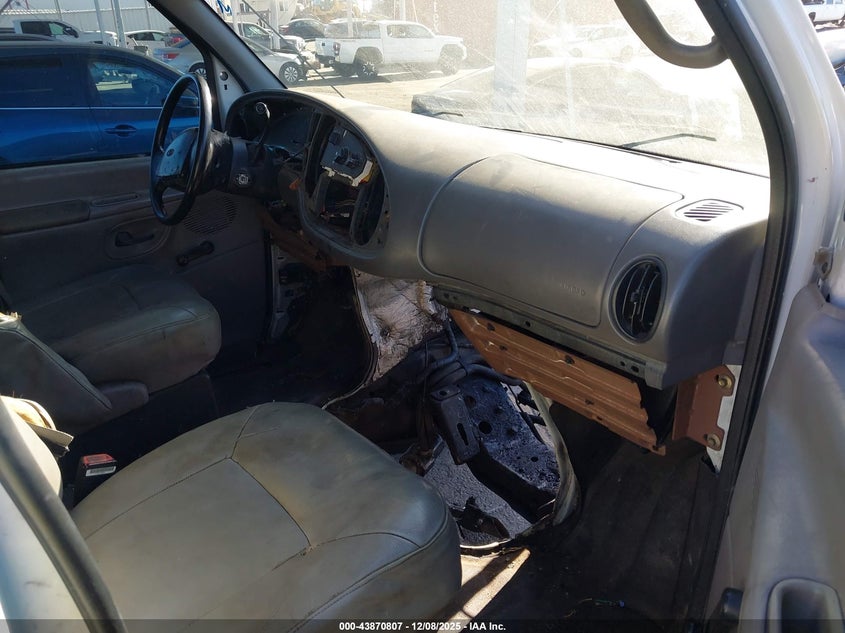 2001 Ford E-250 Commercial/Recreational