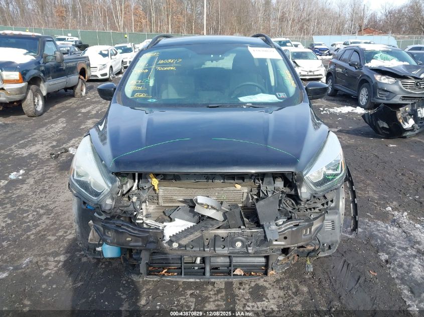 2017 Ford Escape Se VIN: 1FMCU9GD9HUB64152 Lot: 43870829