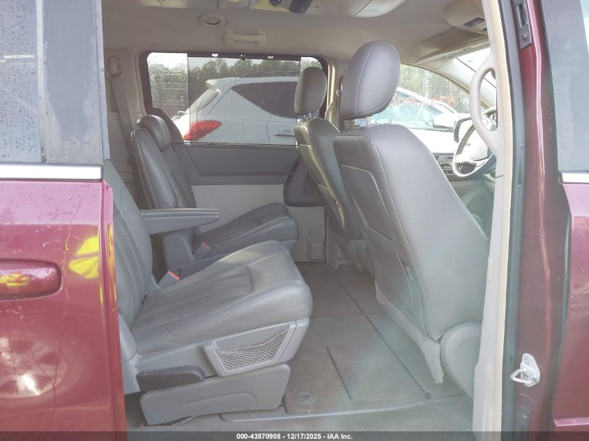 2008 Chrysler Town & Country Touring VIN: 2A8HR54P78R773569 Lot: 43870908