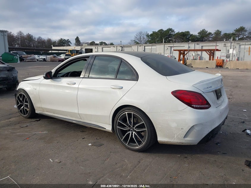 MERCEDES-BENZ AMG C 43 - zdjęcie 3