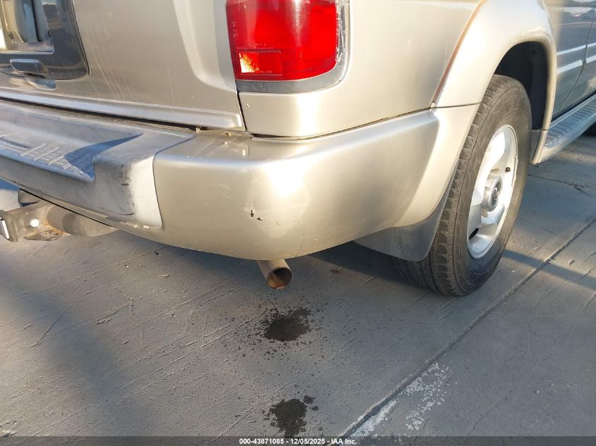 1999 Infiniti Qx4 VIN: JNRAR07Y4XW069738 Lot: 43871085