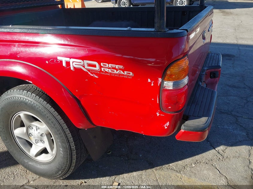 5TESN92N71Z761424 2001 TOYOTA TACOMA photo no. 6