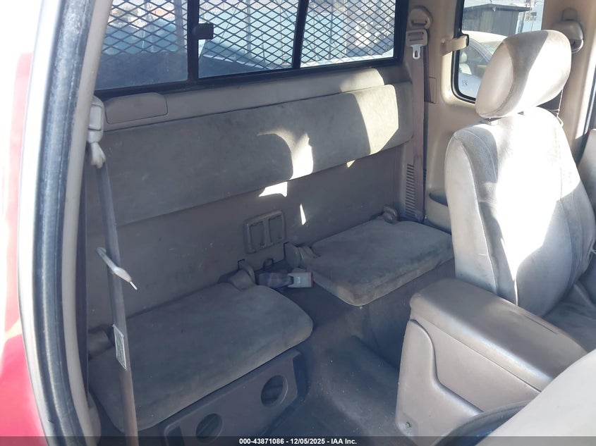 5TESN92N71Z761424 2001 TOYOTA TACOMA photo no. 8