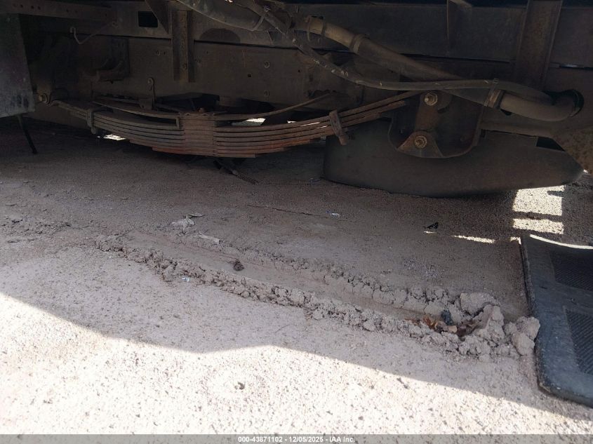 2011 Chevrolet Silverado 3500Hd Chassis Work Truck VIN: 1GB4CZCL1BF245235 Lot: 43871102