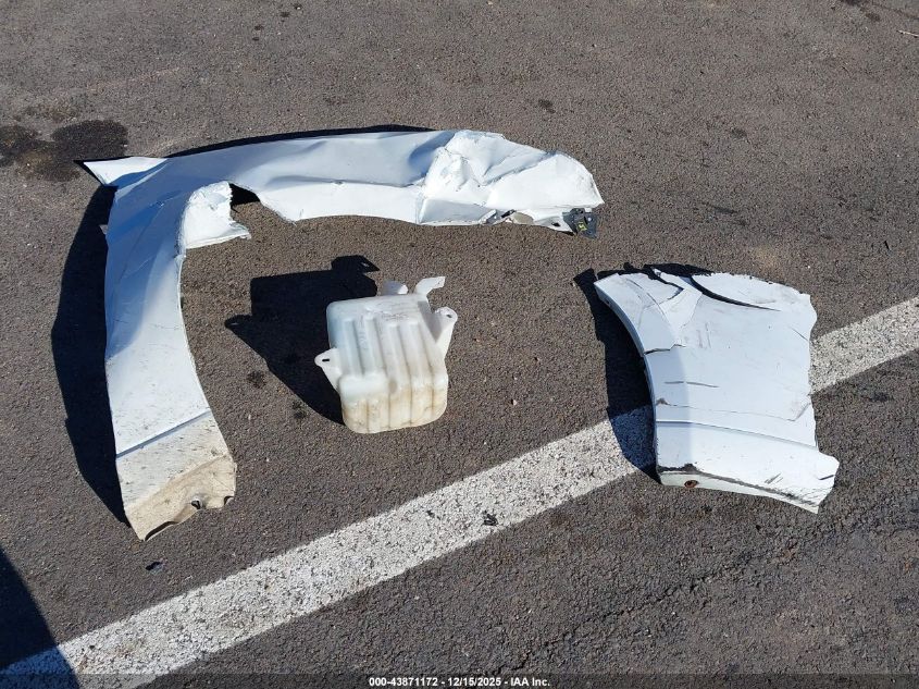 2008 Ford Focus Se/Ses VIN: 1FAHP35NX8W212875 Lot: 43871172