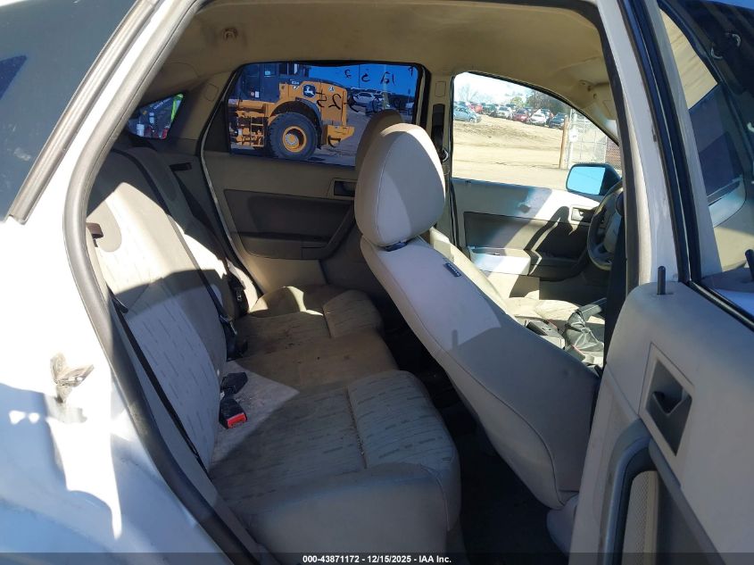 2008 Ford Focus Se/Ses VIN: 1FAHP35NX8W212875 Lot: 43871172