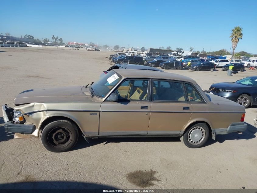 1991 Volvo 240 VIN: YV1AA8840M1441323 Lot: 43871196